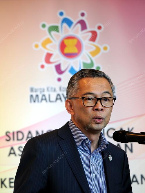 ASEAN61_19112015_PC