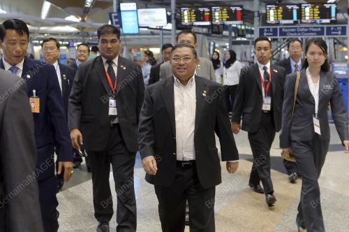 ASEAN61_25042015_MYANMAR