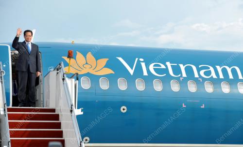 ASEAN61_26042015_VIETNAM