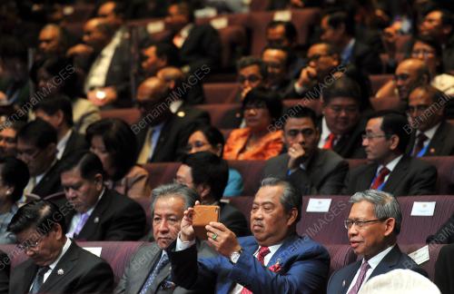 ASEAN64_27042015_ASEAN
