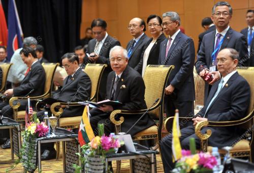 ASEAN65_27042015_ASEAN