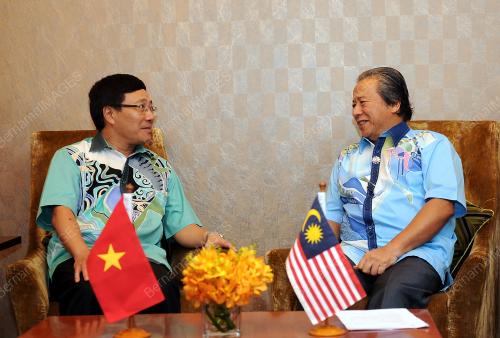 ASEAN67_19112015_DPM_FM