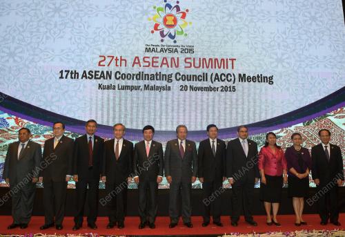 ASEAN70_20112015_17TH_ACC