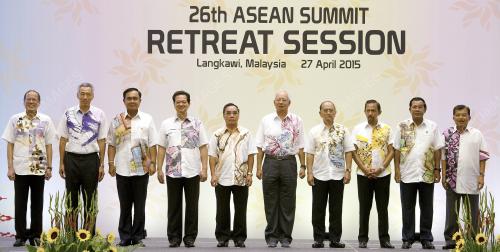 ASEAN81_27042015_ASEAN
