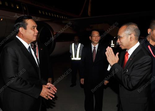 ASEAN83_19112015_THAILAND