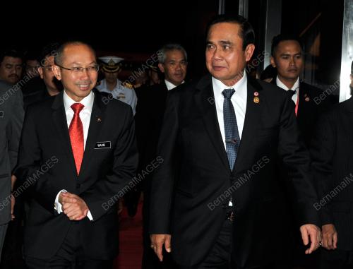 ASEAN84_19112015_THAILAND