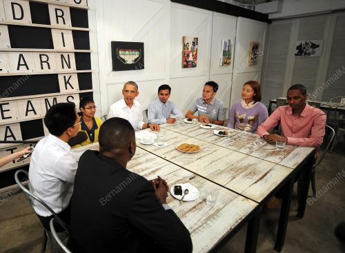 ASEAN93_21112015_OBAMA