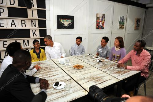 ASEAN94_21112015_OBAMA