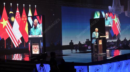 ASEAN94_26042015_GALA