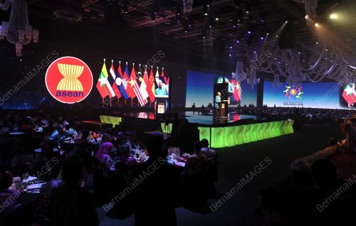 ASEAN96_26042015_GALA
