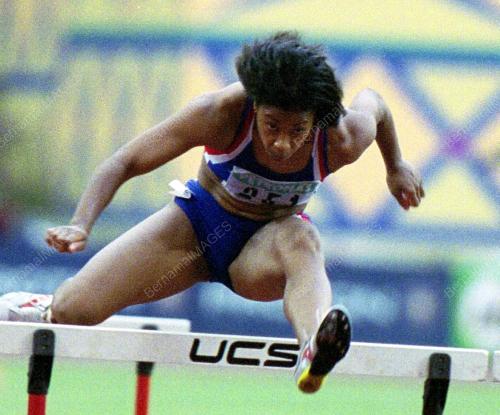 AT07-13_09_2001_HURDLE_02022016