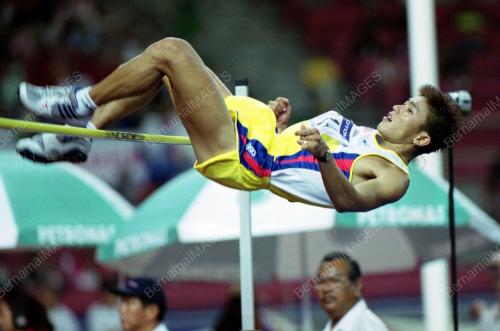 AT10-14_09_2001_HIGH_JUMP_02022016