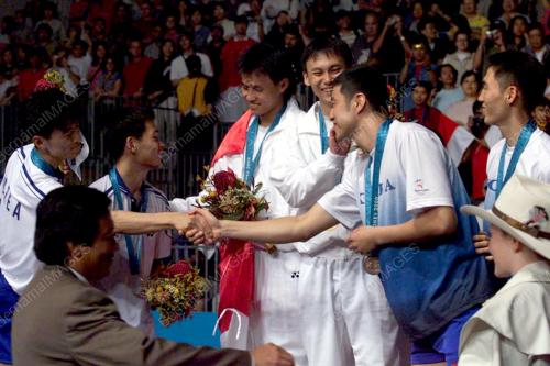 AUS010-21_09_2000_GOLD_MEDAL_13012016