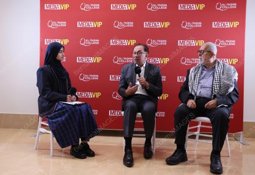DATUK SERI ANWAR IBRAHIM