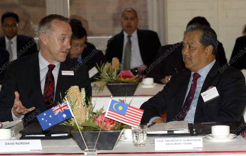 MUHYIDDIN YASSIN