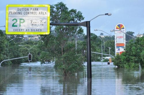 AUS01_13012011_BANJIR