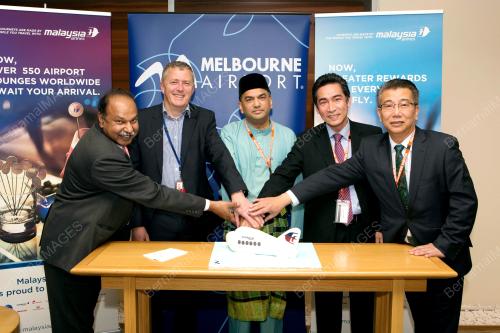 AUS01_22112013_MALAYSIA