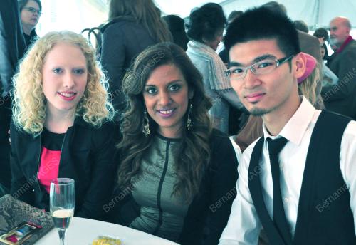 AUS01_28082012_SCHOLARSHIPS
