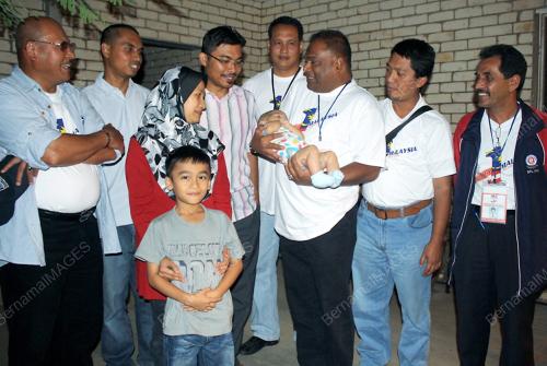 AUS01_30012011_PELAJAR