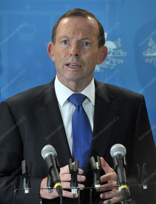 AUS01_31032014_MH_370