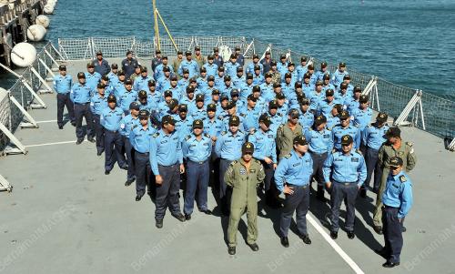 AUS02_01042014_MH_370