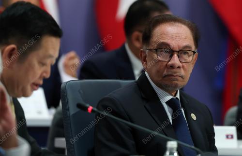 DATUK SERI ANWAR IBRAHIM