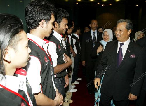 MUHYIDDIN YASSIN