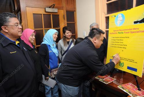 TUANKU SYED FAIZUDDIN