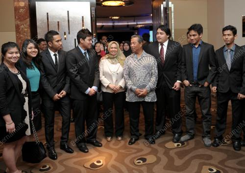 AUS03_16112012_TPM_AWARD