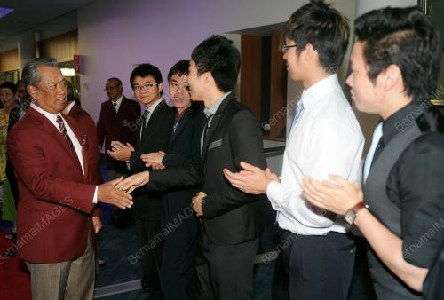 AUS03_18112012_TPM_DINNER