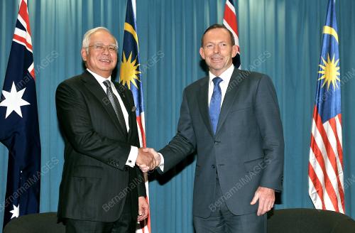 AUS04_03042014_MH_370