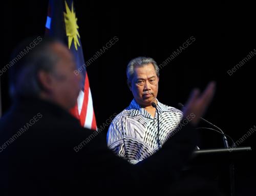 AUS04_11112012_TPM_DIALOG