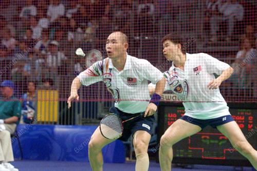 AUS06-17_09_2000_SOON_KIT_13012016