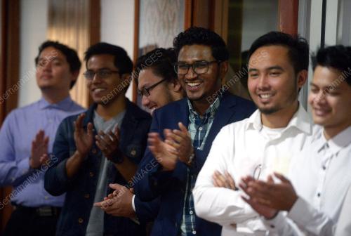 AUS06_09052017_PELAJAR_MALAYSIA