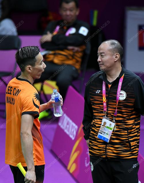 AUS20_05042018_BADMINTON