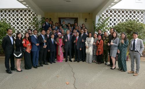 AUS24_08052017_PETEMUAN