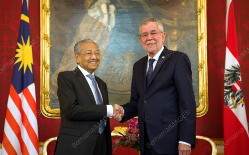 AUT09_21012019_PM_PRESIDEN