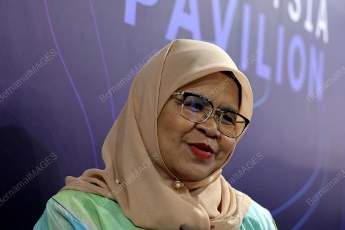 DATUK SERI DR MAIMUNAH MOHD SHARIF