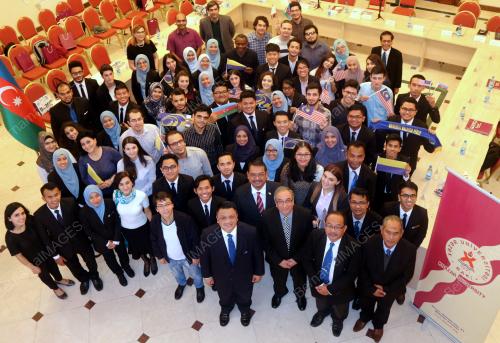AZE03_23112017_LAWATAN