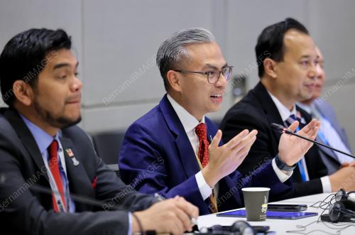 DATUK FAHMI FADZIL