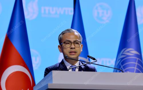 DATUK FAHMI FADZIL