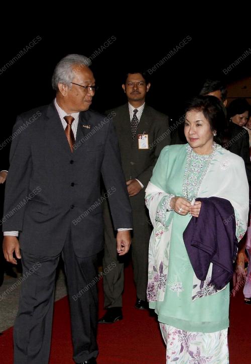 BDG02_19012010_ROSMAH_TIBA
