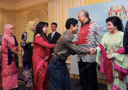 MOHD NAJIB TUN ABDUL RAZAK