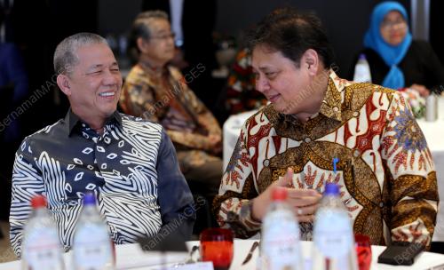 DATUK SERI FADILLAH YUSOF
