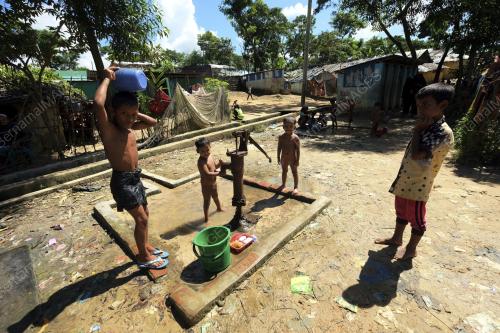 BGD01_14102017_ROHINGYA_KUTUPOLONG
