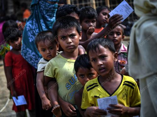 BGD15_26112017_ROHINGYA