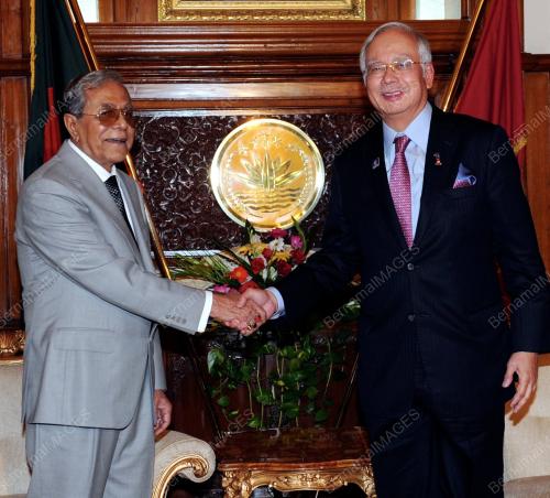 BGD16_18112013_PM_PRESIDEN