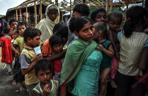 BGD16_26112017_ROHINGYA