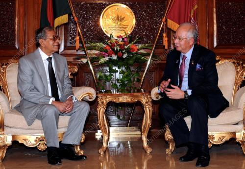 BGD17_18112013_PM_PRESIDEN