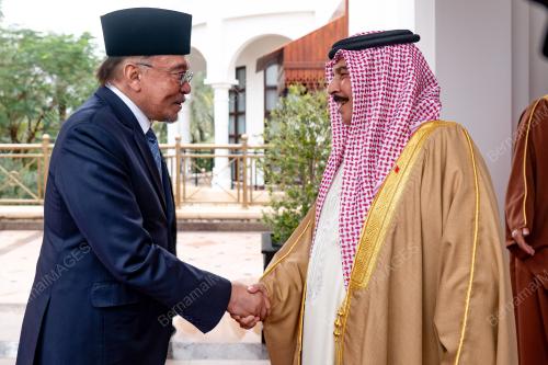 DATUK SERI ANWAR IBRAHIM